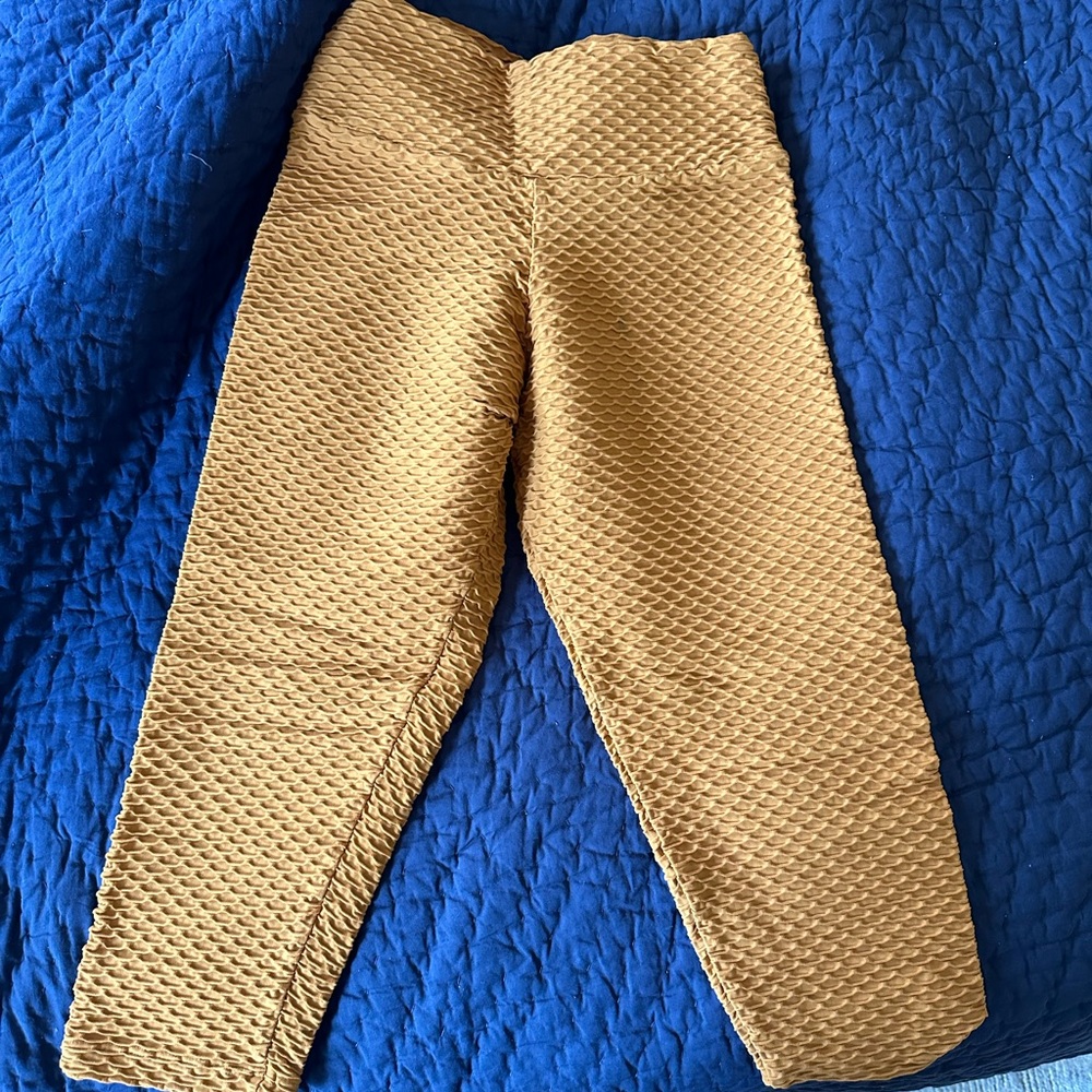 Gold Booty by Brabants Cropped Croco Leggings